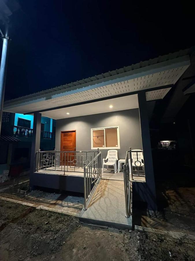 Pp. Valentine Bungalow Phiphi-szigetek Kültér fotó